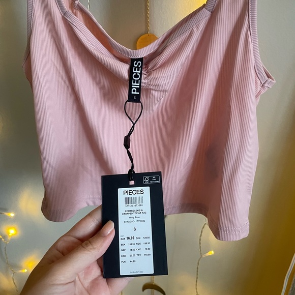 Pieces Ribbed Tank Top - Picture 3 of 4